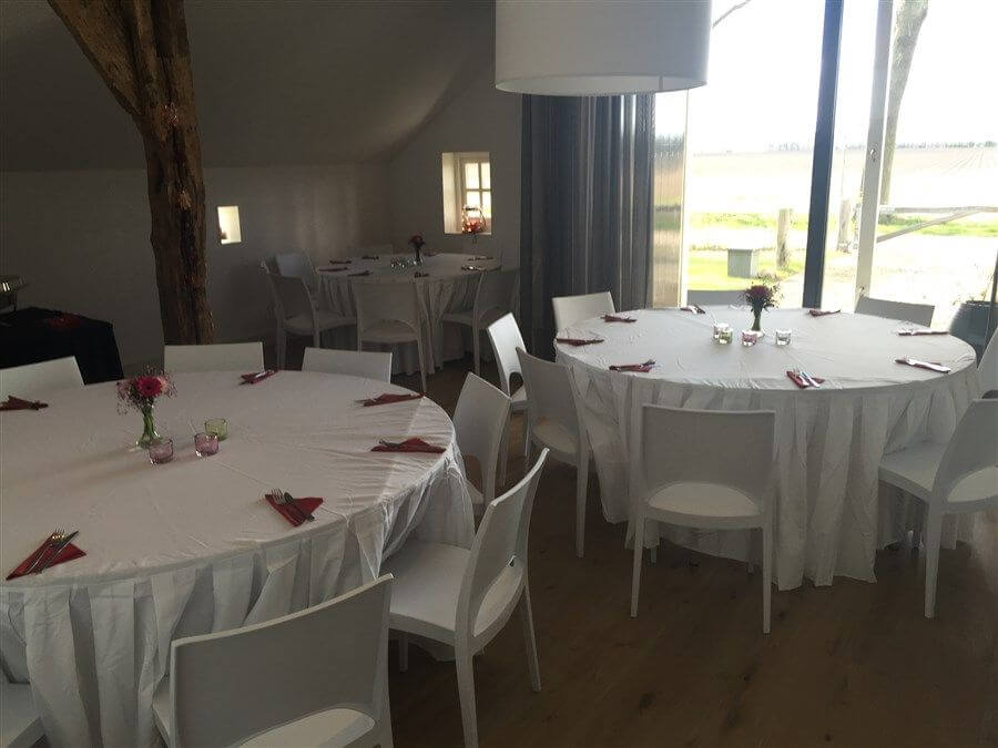 Gedekte tafels bij NoordHost Catering